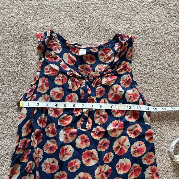Old Navy Woven Floral Button-Front Top - Picture 4 of 7